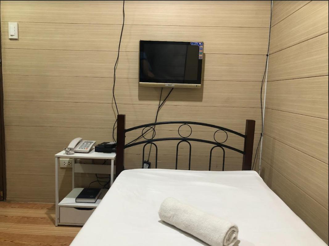 Maine City Residences Leveriza Pasay Bagian luar foto